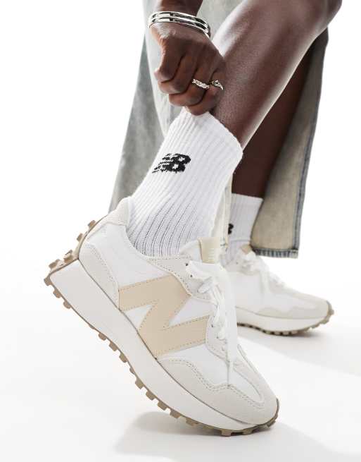 New Balance - 327 - Sneakers i offwhite med beige detaljer, 5 af 5