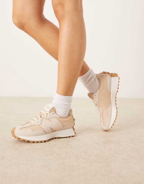 New Balance 327 sneakers in beige and off-white with gumsole - view 1