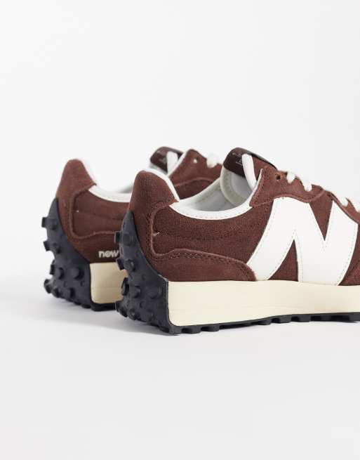 New Balance 327 sneakers in brown, 5 of 5
