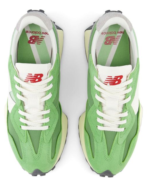 New Balance 327 sneakers in green