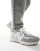 Thumbnail 1 van 5