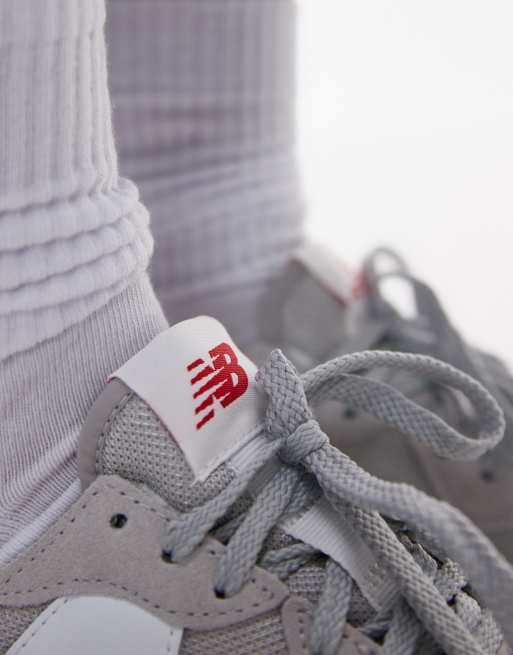 New balance 327 sales light grey