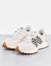 【まとめて購入歓迎 】 New Balance 327 sneakers in off-white with leopard print