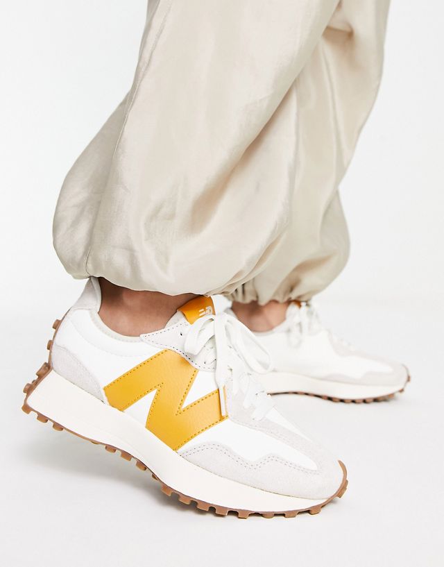 New Balance 327 sneakers in off white with yellow detail - Exclusive to ASOS