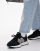 Thumbnail 1 van 5