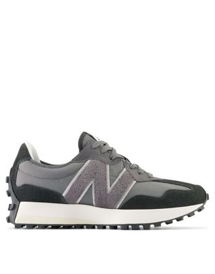 New Balance 327 trainers in grey