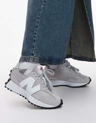 New Balance 327 trainers in light grey