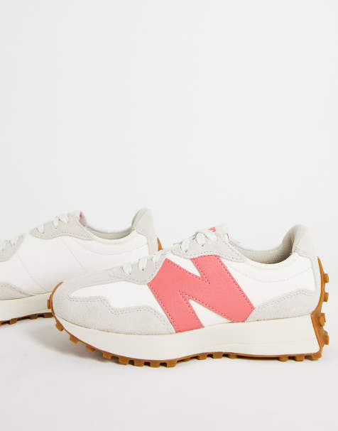 New Balance 327 trainers in off white and pink - view 1