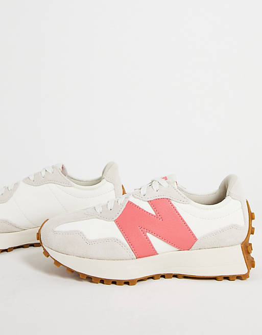 Women New Balance 327 trainers in off white and pink 