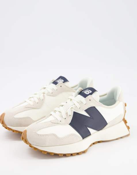 New Balance 327 trainers in off white/navy - view 1