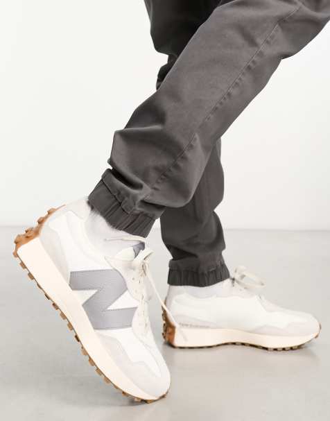 New Balance 327 trainers in white & grey - view 1
