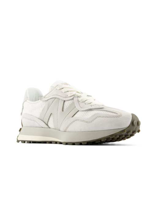 New Balance 327w trainers in sea salt, 2 of 4