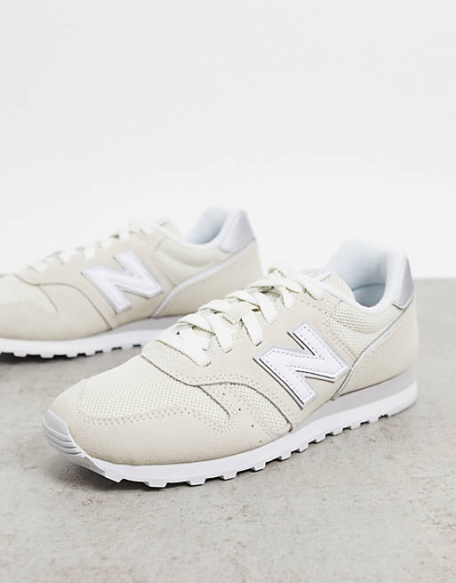 New Balance 373 trainers in beige