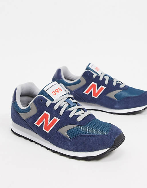 New Balance 393 trainers in navy