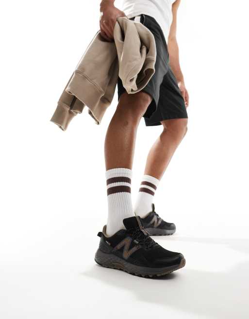 New Balance 410 Hardloopschoenen in zwart ASOS