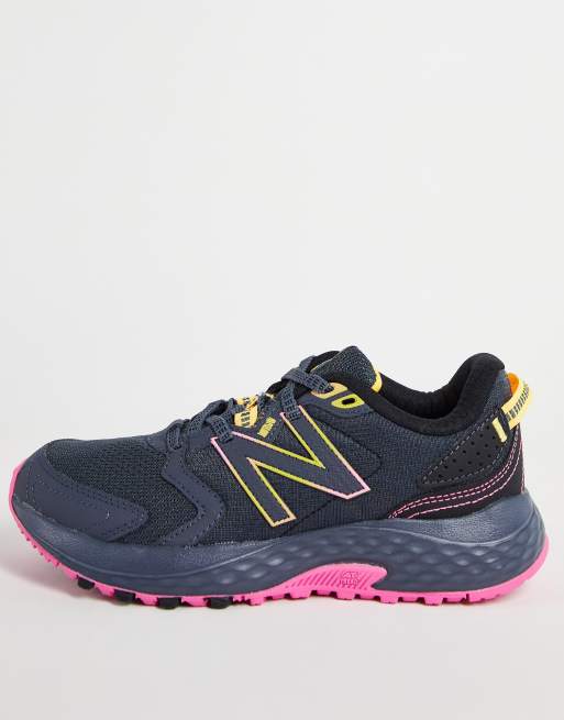 New Balance - 410 sneakers i sort og lyserød 