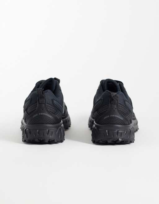 New Balance 410 sneakers in zwart, 4 van 5