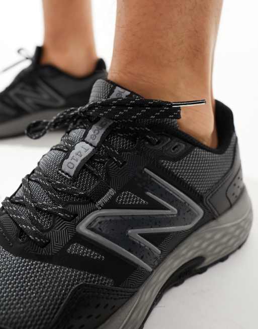 New Balance – 410 – Trippelsvarta löparskor, 4 av 5