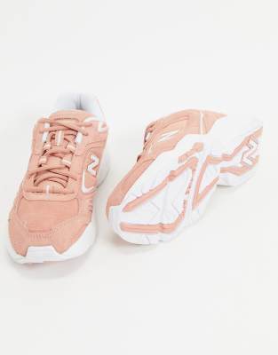new balance 452 chunky trainers in pink