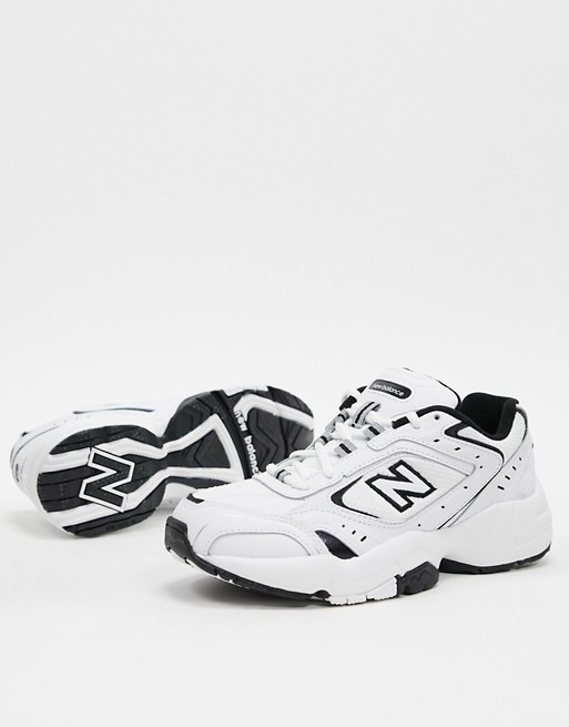 New Balance 452 trainers in white & black