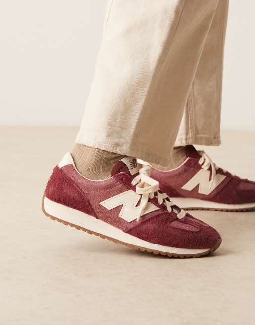 New Balance 471 sneakers in burgundy - Exclusive to ASOS, 5 of 5