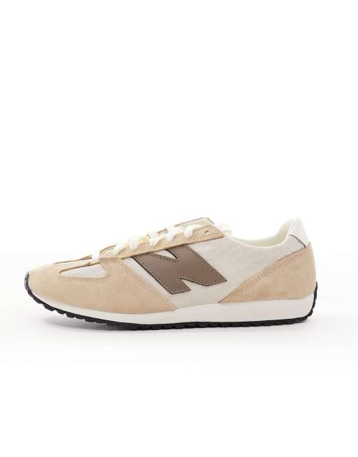 New Balance 471 sneakers in light brown and beige, 5 of 5