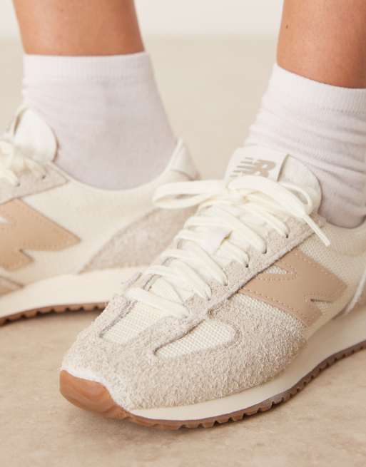 New Balance 471 sneakers in off - white and taupe 