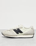 [New Balance] New Balance 471 sneakers in white and navy 42 WHITE
