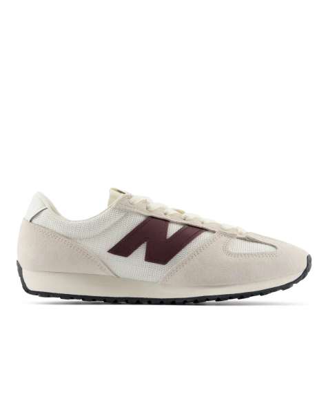 New Balance 471 trainers in beige - view 1
