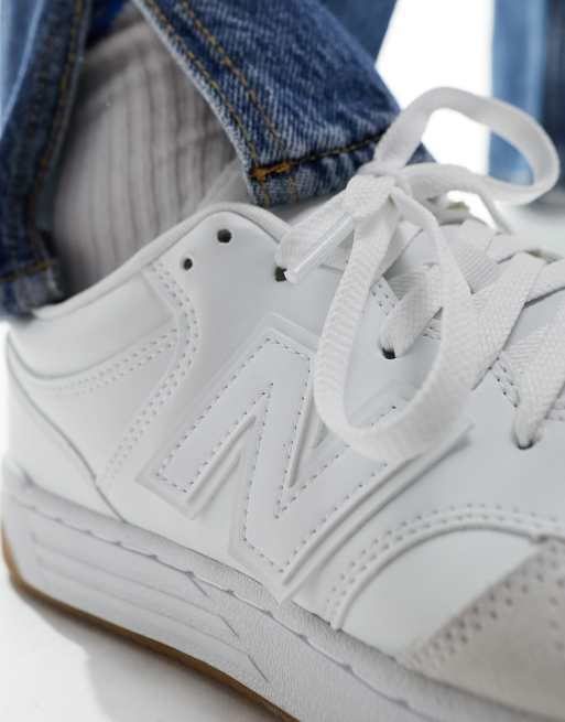 New Balance 480 trainers with gum sole in white