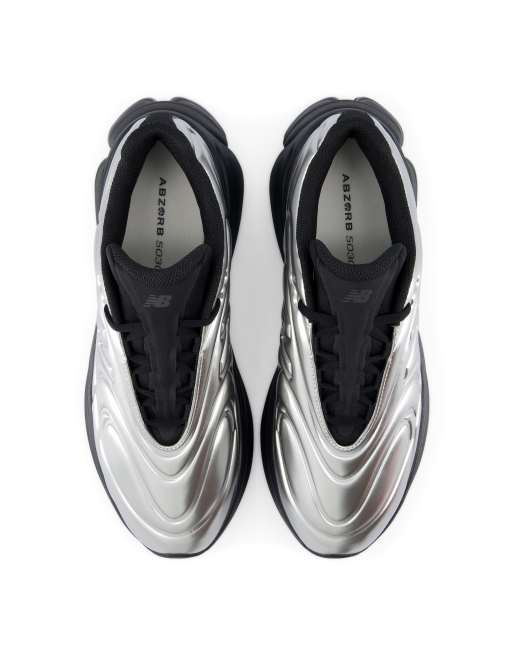 New Balance 5030 trainers in silver metallic, 4 of 4