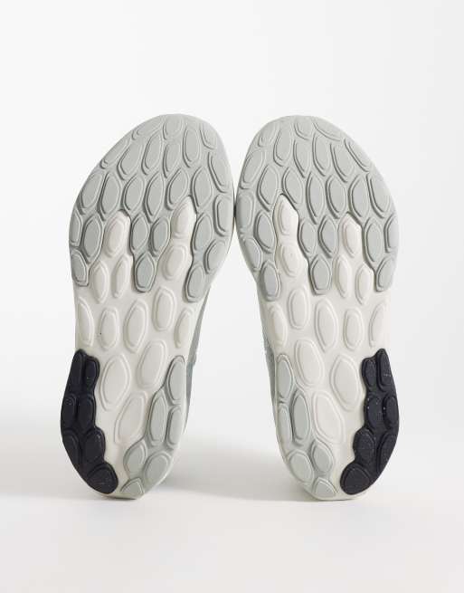 New Balance 520 sneakers i grått, 5 av 5
