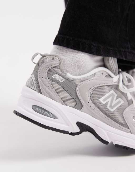 New Balance 530 sneakers in gray