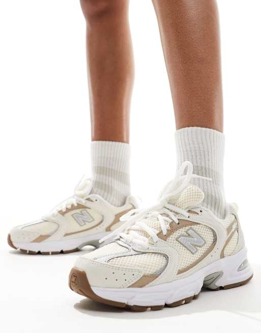 New Balance – 530 – Beżowe sneakersy z gumową podeszwą