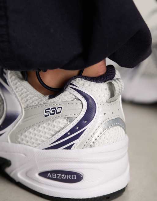 New Balance - 530 - Hvide og marineblå sneakers, 3 af 4