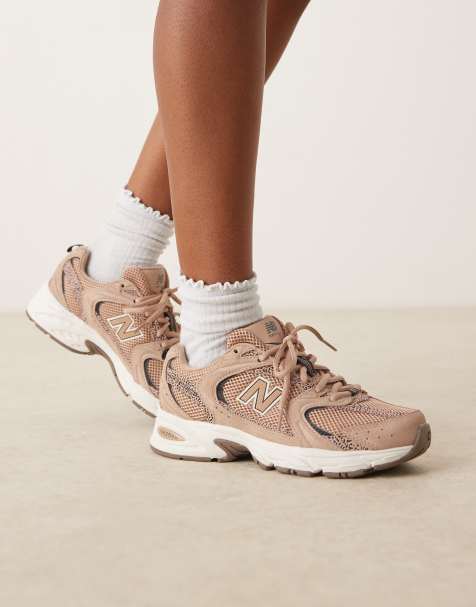 New Balance – 530 – Ljusbruna och leopardmönstrade träningsskor - view 1