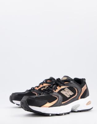 New Balance 530 metallic trainers in black | ASOS