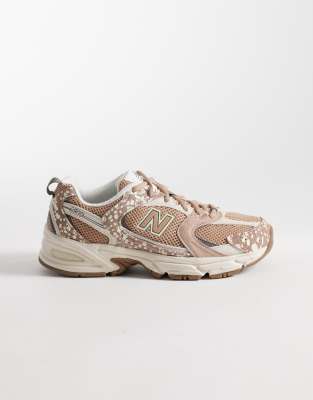 New Balance - 530 - Sneaker in Taupe mit Rehfell-Print-Neutral