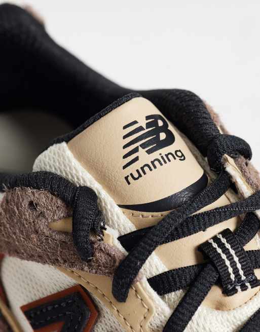 New Balance 530 Sneaker in Weiß und Braun, 2 von 5