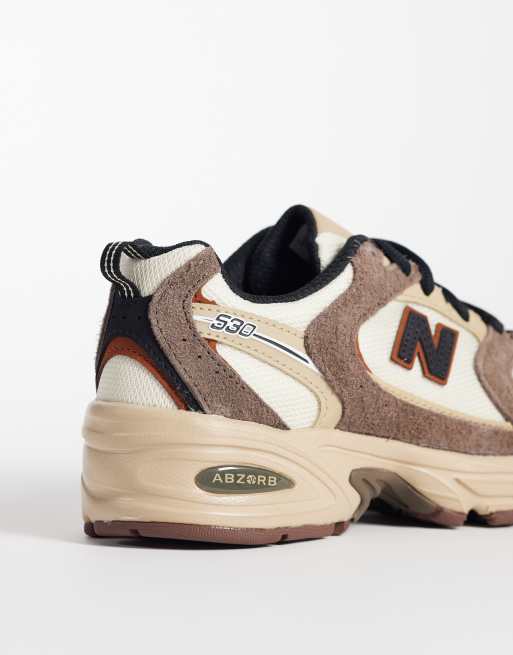 New Balance 530 Sneaker in Weiß und Braun, 3 von 5