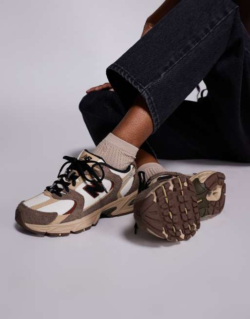 New Balance - 530 - Sneakers bianche con dettagli marroni