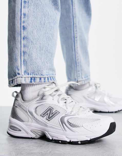 New Balance 530 - Sneakers i hvid og sølvfarve - view 1