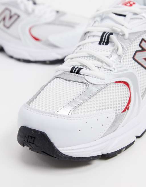 New Balance 530 - Sneakers i rød hvid og sølv, 2 af 4