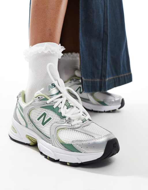New Balance - 530 - Sneakers i sølvfarve og grøn, 3 af 5