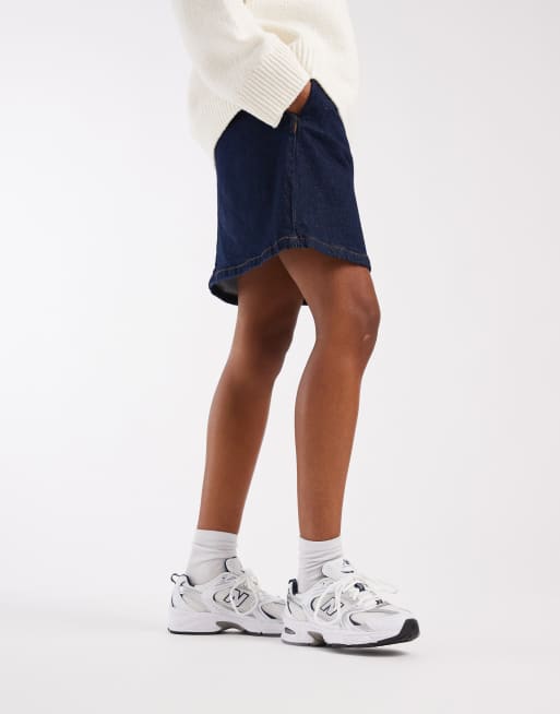 New Balance 530 sneakers in white and gray