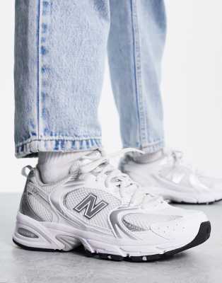 New Balance 530 sneakers in white and silver - WHITE