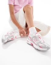 New Balance 327 sneakers in light pink with cream detail | ASOS