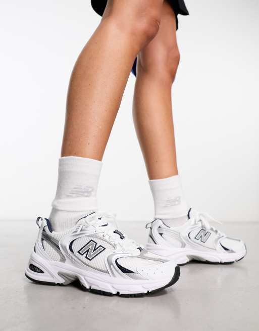 New Balance 530 sneakers in white with black details, 2 of 4