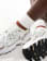 Thumbnail 4 van 5