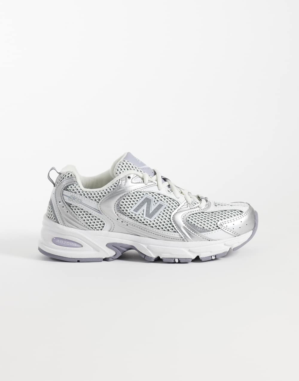 New Balance 530 trainers in grey and silver